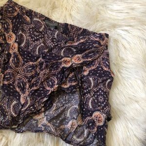 Kendall & Kylie bohemian high leg shorts